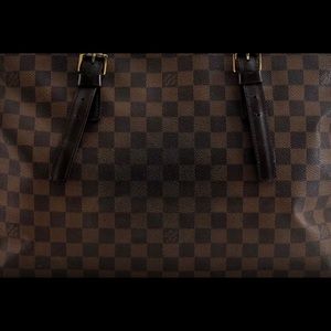 Additional photos Authentic Louis Vuitton Chelsea